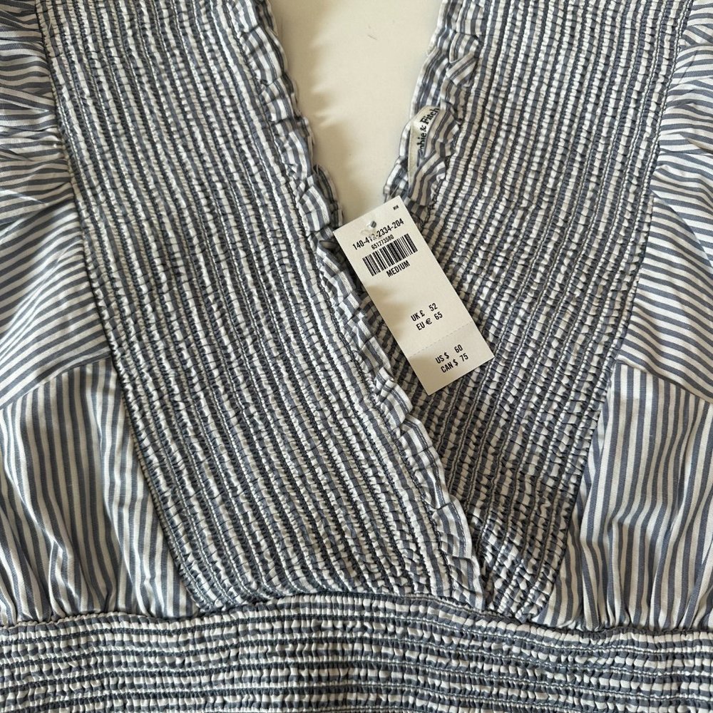 Abercrombie & Fitch NEW Smocked Poplin Puff Sleeve Top Medium - Picture 4 of 6